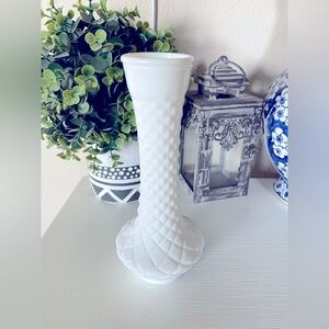 Vintage White Milk Glass Bud Vase Glass Quilted Diamond Flared Bottom 9”